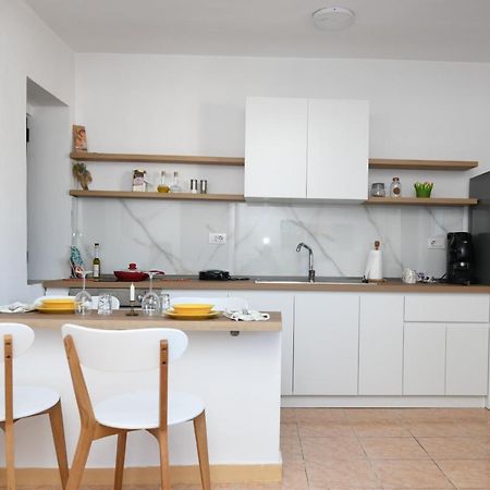 Rondine Studio Apartment Tirana Exterior foto